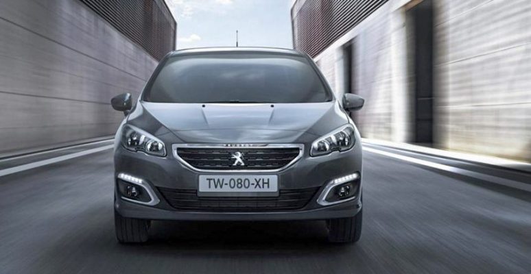 Đánh giá Peugeot 408: Sự khác biệt đáng tiền