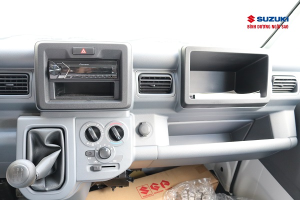 SUZUKI CARRY PRO THÙNG KÍN INOX 28 Suzuki Carry Pro 53