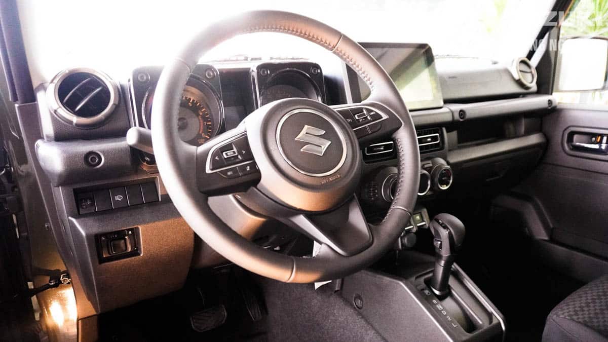 SUZUKI JIMNY 38 Suzuki Jimny suzuki binh duong 10