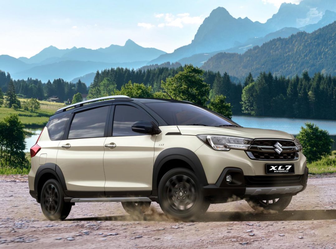 SUZUKI XL7 HYBRID 33 than xe suzuki xl7